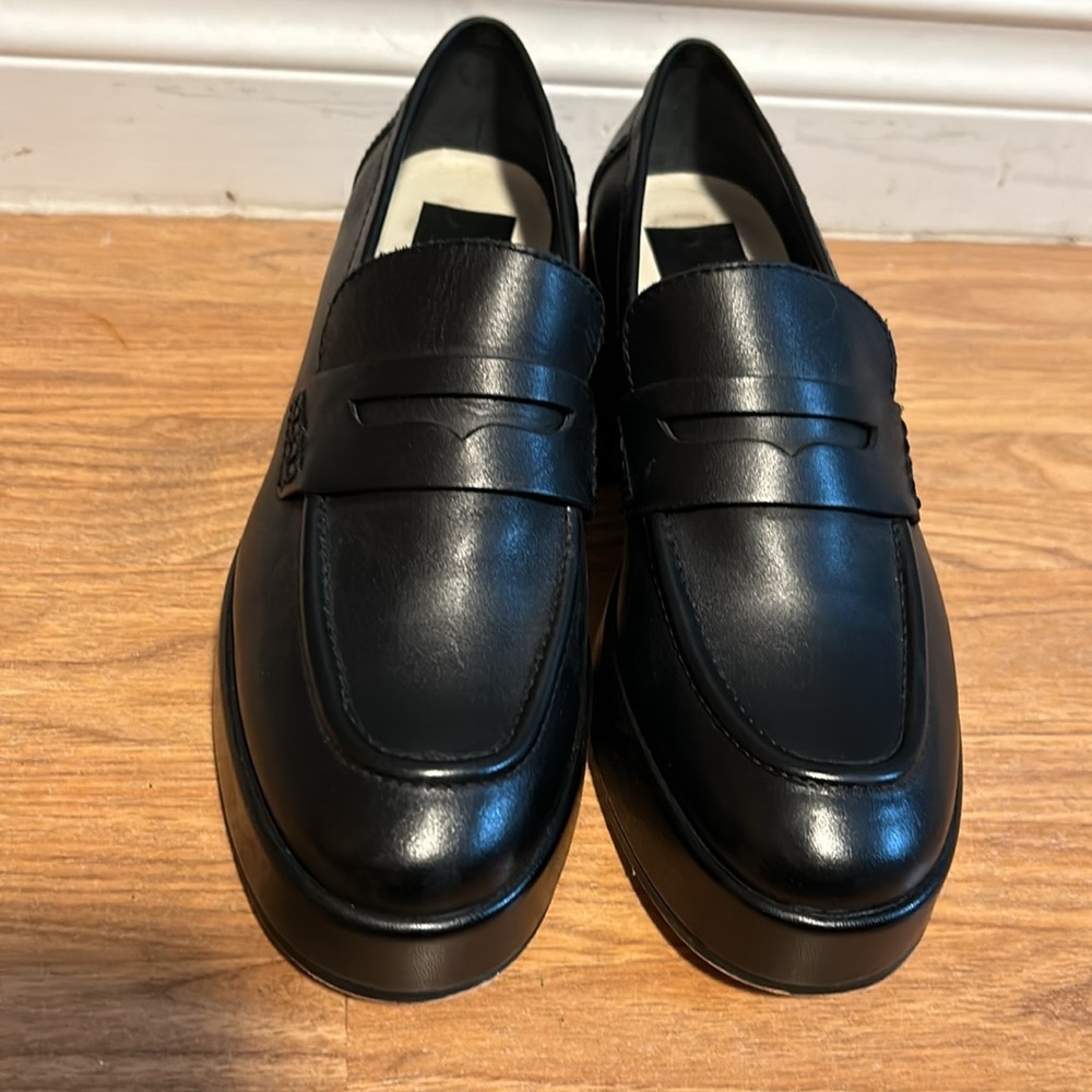 Dolce Vita Yanni Leather Platform Loafer. Black. View 4